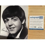 Paul McCartney (The Beatles) signed 10x8 colour photo VERY RARE GENUINE PHOTO Image C Paul McCartney (The Beatles) signed 10x8 colour photo VERY RARE GENUINE PHOTO Image C