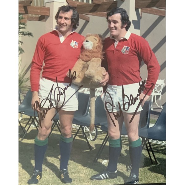 Gareth Edwards & Phil Bennett double signed British Lions 10x8 photo Gareth Edwards & Phil Bennett double signed British Lions 10x8 photo