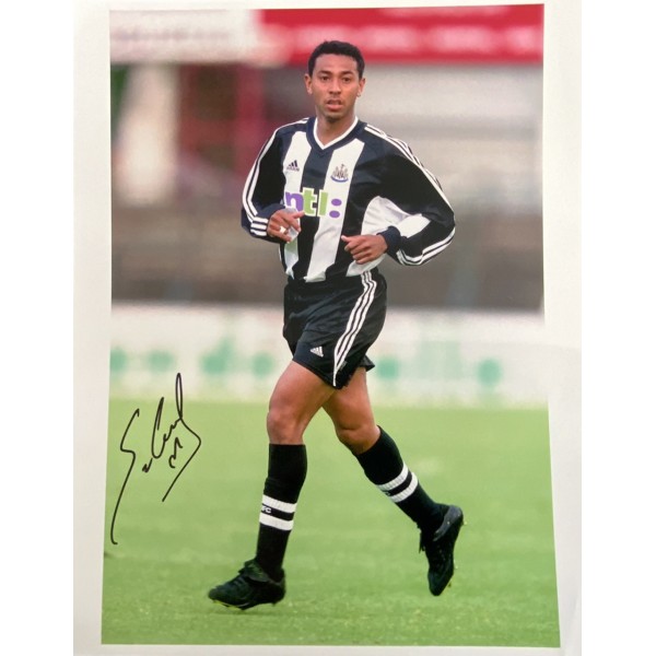 Nolberto Solano signed autographed 10x8 photo image 2 Nolberto Solano signed autographed 10x8 photo image 2