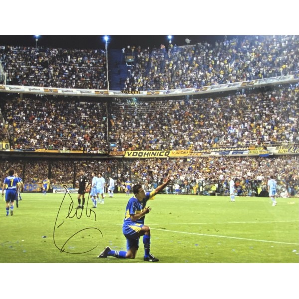 Carlos Tevez signed large 16x12 Boca Juniors photo Carlos Tevez signed large 16x12 Boca Juniors photo