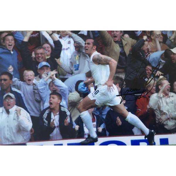 Paolo Di Canio signed 12x8 West Ham photo DH12 celebrating in vest Paolo Di Canio signed 12x8 West Ham photo DH12 celebrating in vest
