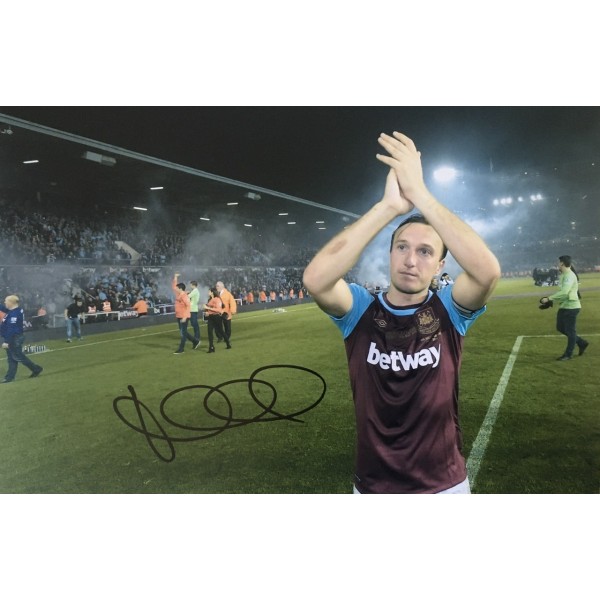 Mark Noble signed 12x8 colour Farewell Boleyn West Ham photo image A