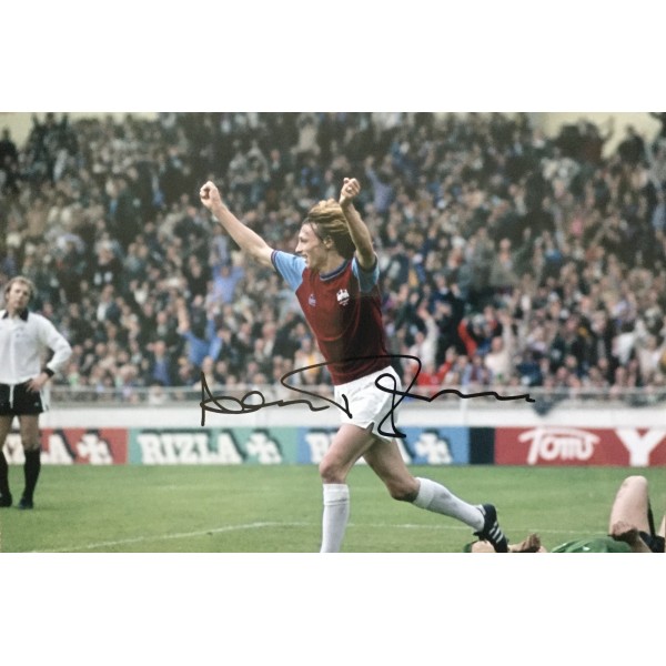 Alan Taylor signed 12x8 West Ham colour photo Alan Taylor signed 12x8 West Ham colour photo