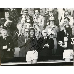 Billy Bonds signed 10x8 West Ham black and white photo