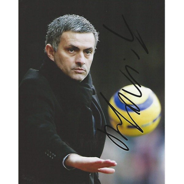 Jose Mourinho signed 10x8 Chelsea photo Jose Mourinho signed 10x8 Chelsea photo