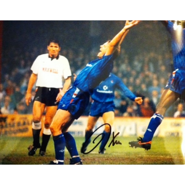 Kerry Dixon (Chelsea) signed 10x8 colour photo Kerry Dixon (Chelsea) signed 10x8 colour photo